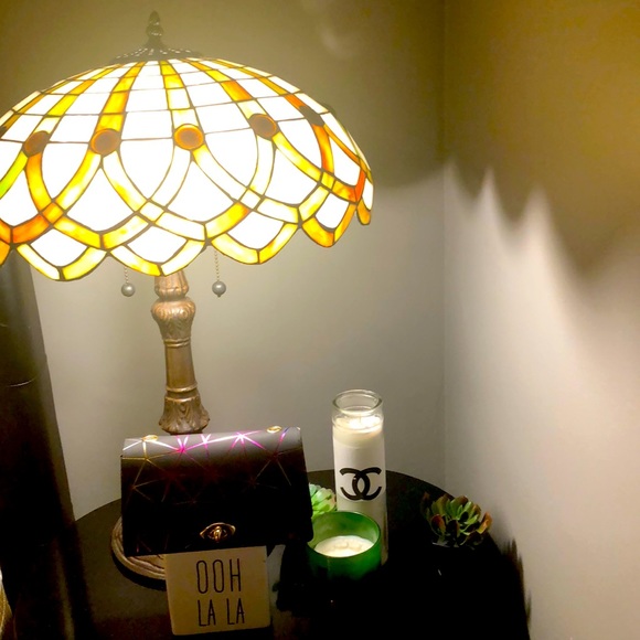 Handbag - Picture 2 of 5